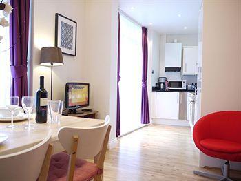 Churchill House 3* Londra